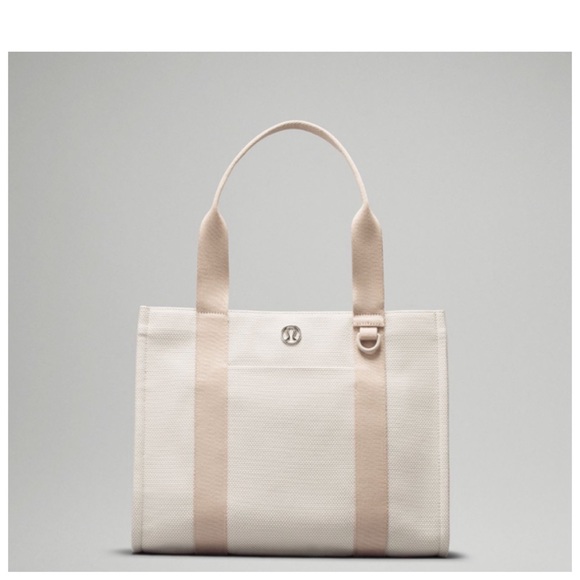 lululemon athletica Handbags - NEW Lululemon Two Tone Canvas Tote Bag 10 L ~ Mojave Tan Light Ivory